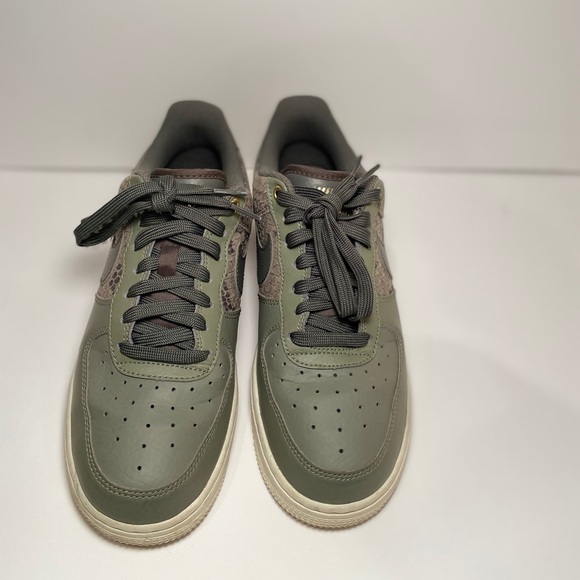 Nike Air Force 1 SNAKE SKIN - Picture 4 of 6